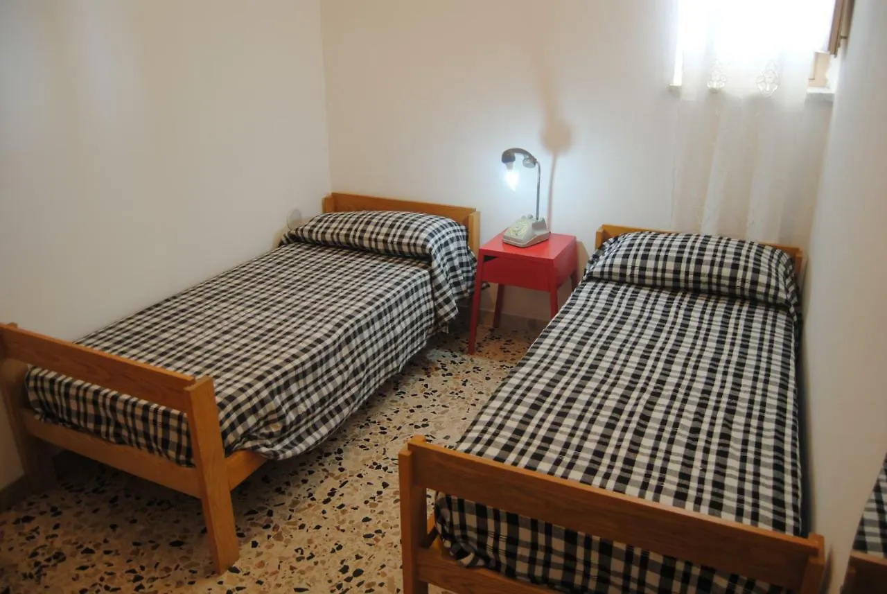بيت للعطل فيلا Casa Vacanze Barone تْرابْيا